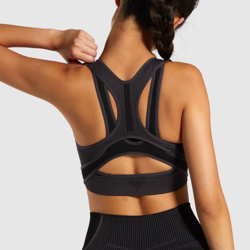 Geo Seamless Sports Bra